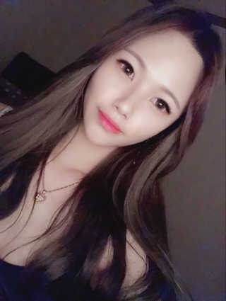 라디체 포에버앤제이 페이스 라이트닝 세럼 마스크 — 5점을 준 리뷰어가 2018년 12월 올린 사용 사진