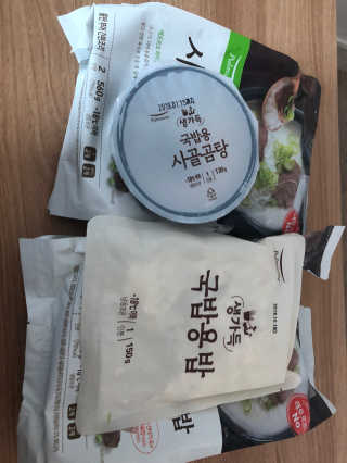 [풀무원] 사골곰탕국밥 황태해장국밥 — 5점을 준 리뷰어가 2018년 6월 올린 사용 사진