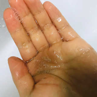 (주)에네스티 믹스베리 단백질 폭탄 샴푸 1000g — 4점을 준 리뷰어가 2020년 1월 올린 사용 사진