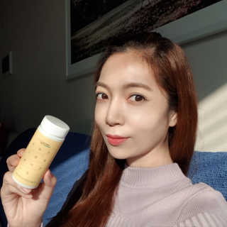 힐링팩토리 오늘도 가볍게 저분자 피쉬 콜라겐 정 — 5점을 준 리뷰어가 2020년 3월 올린 사용 사진
