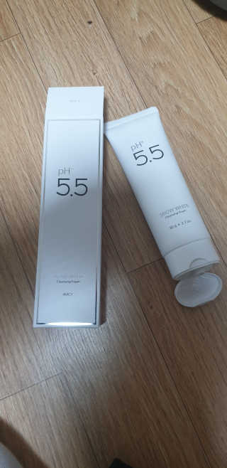 포므시 스노우화이트클렌징폼pH5.5 — 4.5점을 준 리뷰어가 2020년 2월 올린 사용 사진