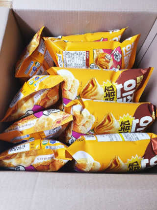 꼬북칩 달콩인절미맛 12봉지 — 5점을 준 리뷰어가 2019년 12월 올린 사용 사진