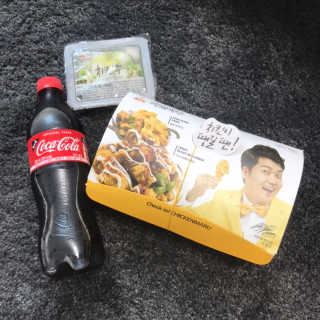 [치킨마루]-  빠사칸윙봉현미 + 콜라 500ml — 5점을 준 리뷰어가 2019년 7월 올린 사용 사진