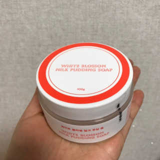 포피엠테라피 화이트 블라썸 밀크 푸딩솝 — 5점을 준 리뷰어가 2019년 7월 올린 사용 사진
