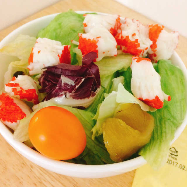 클렌즈샐러드 닭가슴살1팩+꽃맛살1팩 리뷰 사진