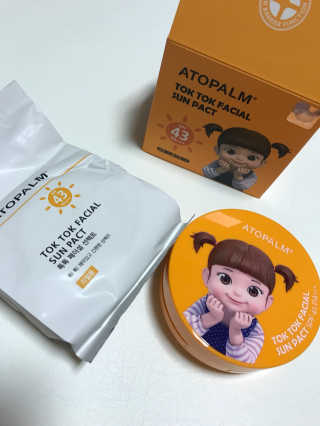 아토팜 톡톡 페이셜 선팩트 SPF43 PA+++ — 4.5점을 준 리뷰어가 2017년 3월 올린 사용 사진