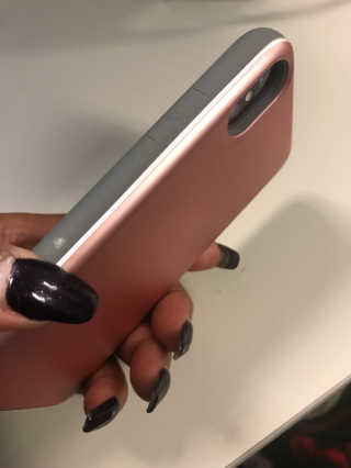 디자인스킨 아이폰 엑스를위한 DesignSkin 슬라이더 케이스 — 5점을 준 리뷰어가 2018년 4월 올린 사용 사진
