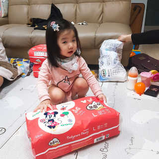 보솜이 베이비케어 팬티형 기저귀 — 5점을 준 리뷰어가 2019년 3월 올린 사용 사진