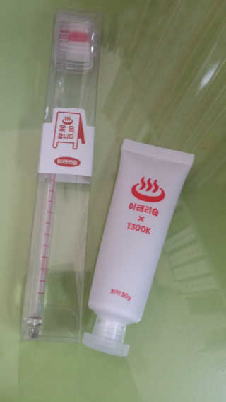 이태리숍 덴탈케어_치약 칫솔 — 4.5점을 준 리뷰어가 2018년 4월 올린 사용 사진