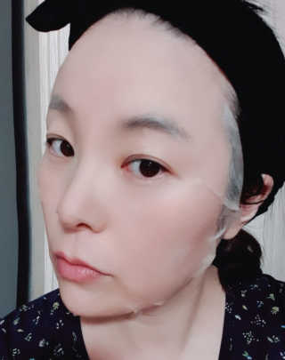 보타메디 씨놀®미라클마스크팩 — 4.83점을 준 리뷰어가 2018년 11월 올린 사용 사진
