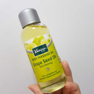 [크나이프] 그레이프씨드 슬리밍 마사지오일 100ml — 5점을 준 리뷰어가 2019년 8월 올린 사용 사진