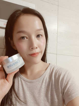 세라바인 어드밴스드 오리지널 바이킹크림 — 4.83점을 준 리뷰어가 2018년 9월 올린 사용 사진