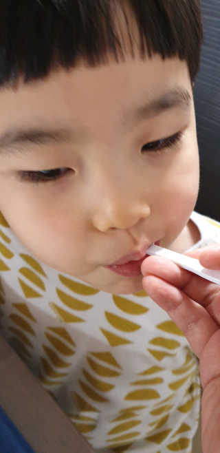오메가-3스무디 [오메가스무디] 짜먹는 오메가3 DHA 임산부 어린이 — 5점을 준 리뷰어가 2019년 3월 올린 사용 사진