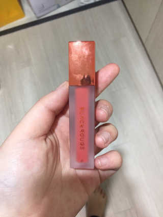 [블랙루즈] 에어 핏 벨벳 틴트3 택1+랜덤1 — 4점을 준 리뷰어가 2019년 3월 올린 사용 사진