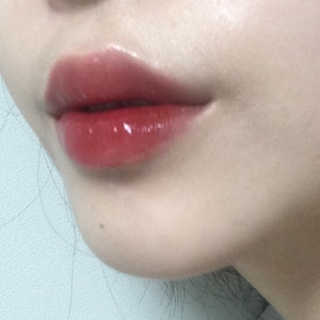 테라다이아 립 메이트 오일 — 4점을 준 리뷰어가 2018년 5월 올린 사용 사진
