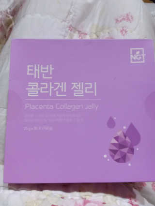 네츄럴굿띵스 태반 콜라겐 젤리 15포 — 5점을 준 리뷰어가 2018년 10월 올린 사용 사진
