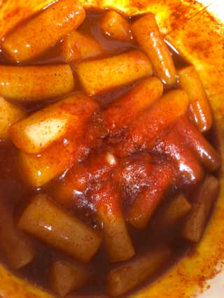 청담동말자싸롱 말자네떡볶이4EA말자네빠삭빠삭감튀5EA — 5점을 준 리뷰어가 2019년 1월 올린 사용 사진