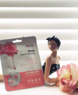 SNP Supercharged Mask_Rose Centifoli Flower — 5점을 준 리뷰어가 2018년 12월 올린 사용 사진