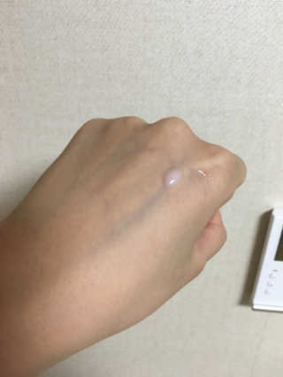 터치인솔 노포어블럼 프라이머 — 4.17점을 준 리뷰어가 2018년 4월 올린 사용 사진