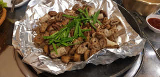 곱창을 요리하는 남자 [곱창을요리하는남자 상수] 곱창or막창 2인분+음료1병 — 5점을 준 리뷰어가 2018년 11월 올린 사용 사진
