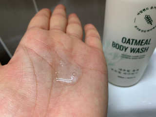 (주)에네스티 내추럴 촉촉  오트밀 바디워시 500ml — 4점을 준 리뷰어가 2019년 12월 올린 사용 사진