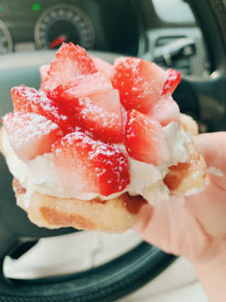 [베러댄와플_수내역점] 10가지 맛 미니와플샘플러 — 5점을 준 리뷰어가 2019년 2월 올린 사용 사진