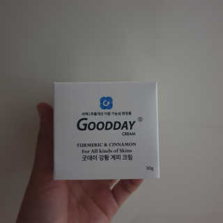 GoodDay Skincare GoodDay 강황 크림 — 5점을 준 리뷰어가 2019년 5월 올린 사용 사진