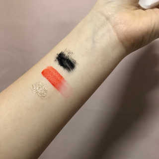 미팩토리 립앤아이 리무버 — 4.5점을 준 리뷰어가 2018년 2월 올린 사용 사진