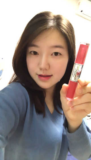터치인솔 로맨틱에디션 메탈리스트 립스틱 — 4.67점을 준 리뷰어가 2018년 9월 올린 사용 사진
