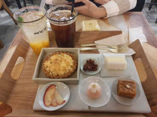[맛을그리다 by 예빈당] 코리안디저트 세트 + 음료2잔 — 5점을 준 리뷰어가 2019년 12월 올린 사용 사진