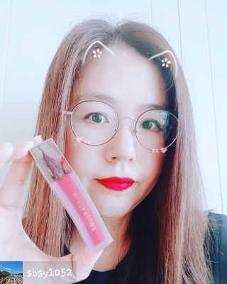 [블랙루즈] 에어 핏 벨벳 틴트4 1+1 — 5점을 준 리뷰어가 2019년 7월 올린 사용 사진