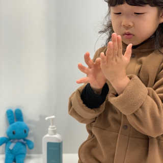 엄마프움 시알릴락토스 오가닉 수딩젤 — 4.5점을 준 리뷰어가 2019년 11월 올린 사용 사진