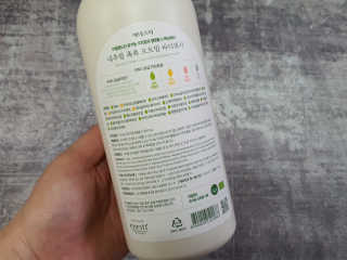 (주)에네스티 내추럴 촉촉  오트밀 바디워시 500ml — 5점을 준 리뷰어가 2020년 1월 올린 사용 사진