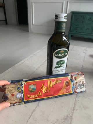 올리타리아 올리브오일 + 디마르티노 스파게티면 세트 — 4.5점을 준 리뷰어가 2019년 1월 올린 사용 사진