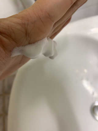 에이밀 슈퍼 그레인 버블 폼 200ml — 4점을 준 리뷰어가 2019년 8월 올린 사용 사진