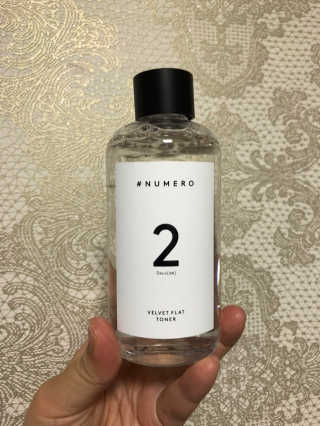 누메로 2 벨벳 플랫 토너 — 4.5점을 준 리뷰어가 2018년 3월 올린 사용 사진