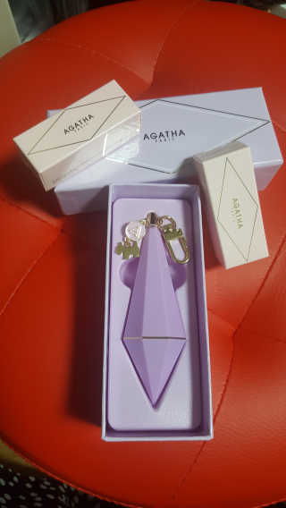 아가타 [AGATHA] 프리미에르 립스틱 — 4.5점을 준 리뷰어가 2018년 5월 올린 사용 사진