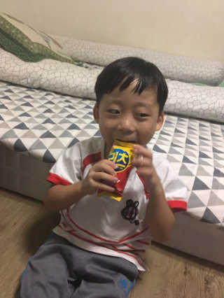 오리지널 크래커 '리츠' — 4점을 준 리뷰어가 2017년 9월 올린 사용 사진