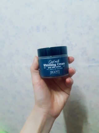 지고트 산양유 화이트닝 크림 70ml — 4점을 준 리뷰어가 2019년 5월 올린 사용 사진