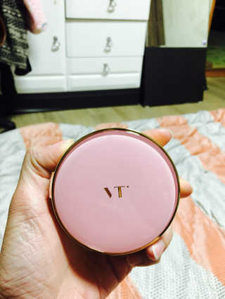 브이티 코스메틱 VT 리얼 콜라겐 팩트 — 3.5점을 준 리뷰어가 2017년 2월 올린 사용 사진