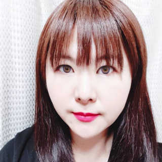지고트 로맨틱 키스 립스틱 — 5점을 준 리뷰어가 2019년 3월 올린 사용 사진