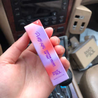 터치인솔 프리티필터 쉬폰 벨벳 립틴트 비비드팝 컬렉션 — 5점을 준 리뷰어가 2019년 3월 올린 사용 사진