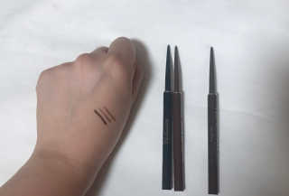 우드버리 1.5mm 스키니 젤 아이라이너 — 5점을 준 리뷰어가 2019년 5월 올린 사용 사진