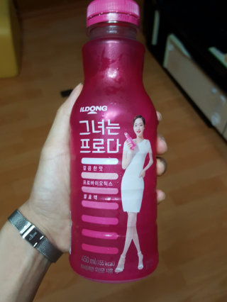 일동제약 그녀는 프로다 (깔끔한 맛) — 3점을 준 리뷰어가 2016년 8월 올린 사용 사진