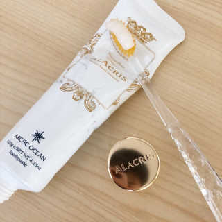 아라크리스 아라 크리스 프리미엄 내추럴 치약 — 5점을 준 리뷰어가 2018년 9월 올린 사용 사진