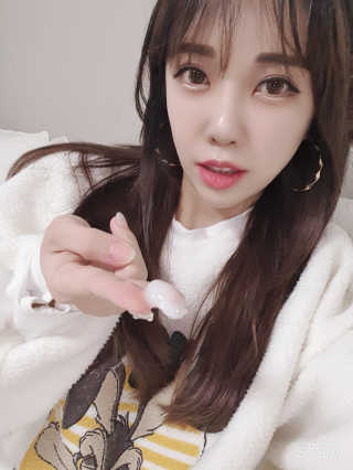 오지아이 워터 밤 모이스처 크림 50ml — 5점을 준 리뷰어가 2020년 2월 올린 사용 사진