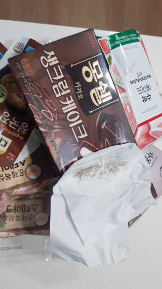 [강남,강서지역 한정]온라인편의점 나우픽 2만원 쿠폰 — 3.5점을 준 리뷰어가 2019년 5월 올린 사용 사진