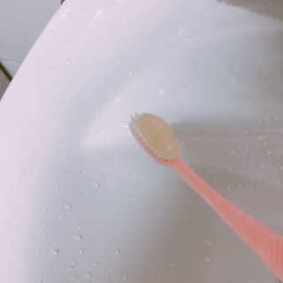 큐어스크립트 닥터폴스 치약 라임만다린향 — 4.33점을 준 리뷰어가 2018년 4월 올린 사용 사진