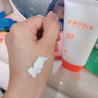 [후르디아] 혼합자차 선 에센스+톤업 선크림 2종 — 5점을 준 리뷰어가 2019년 5월 올린 사용 사진
