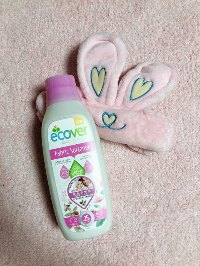 에코버 친환경 섬유유연제 750ml 사과꽃 아몬드 향 리뷰 사진